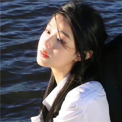 楼下的女人和楼上的男人